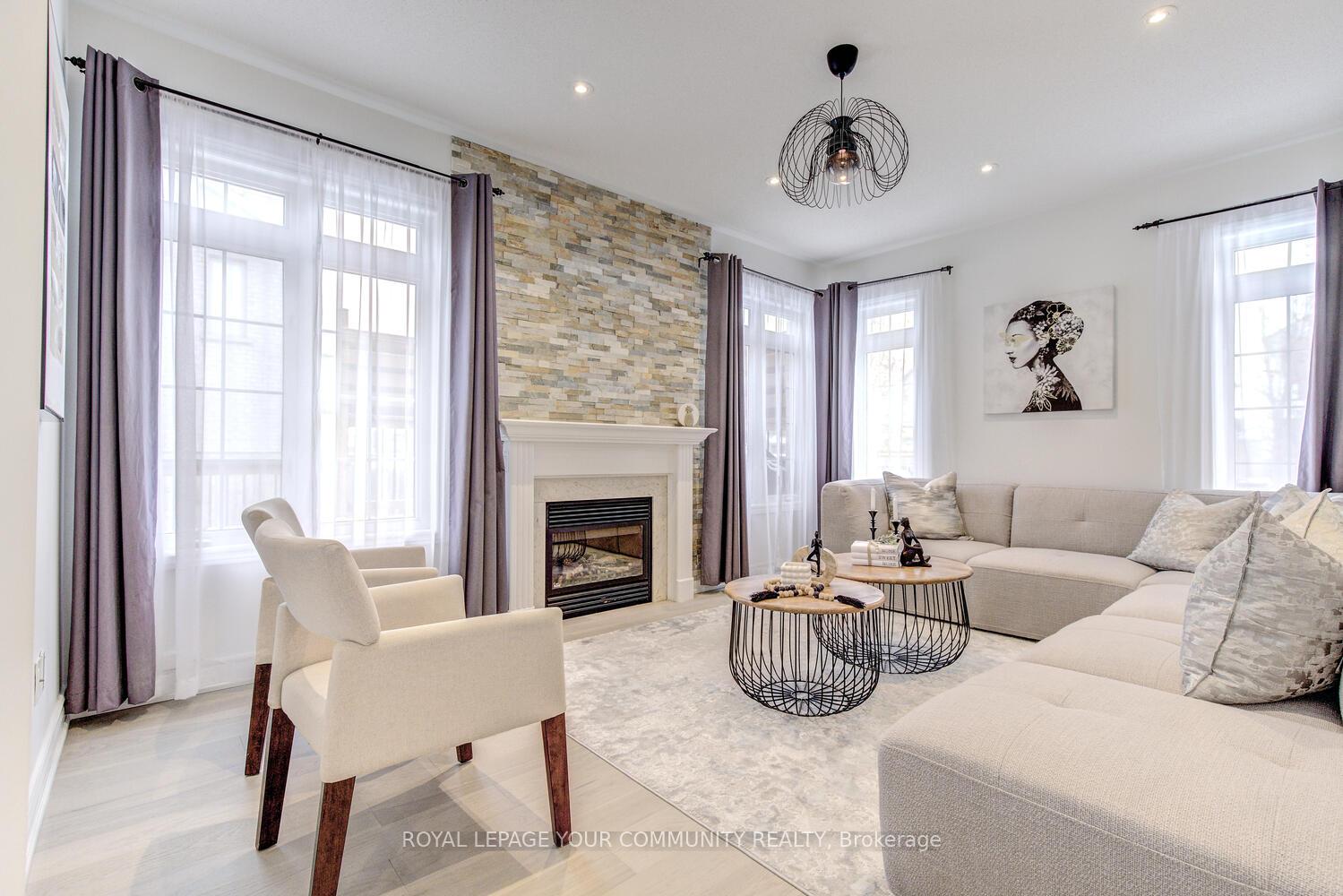 Photo 17 of 2 Lauderdale Drive, Vaughan, Patterson — HOMEH