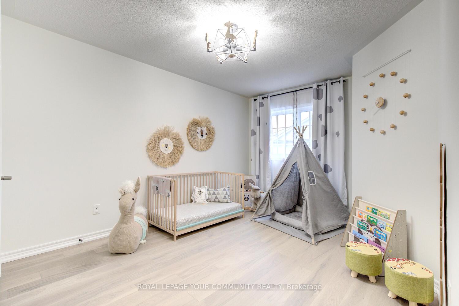 Photo 28 of 2 Lauderdale Drive, Vaughan, Patterson — HOMEH