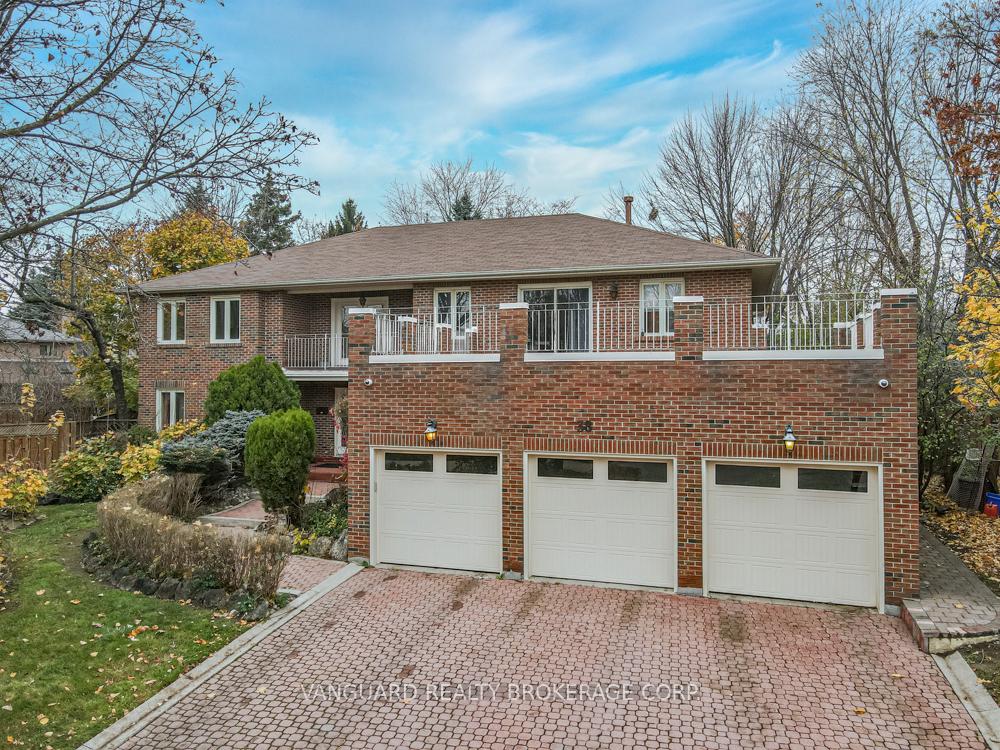 Front of 38 Colton Crescent N