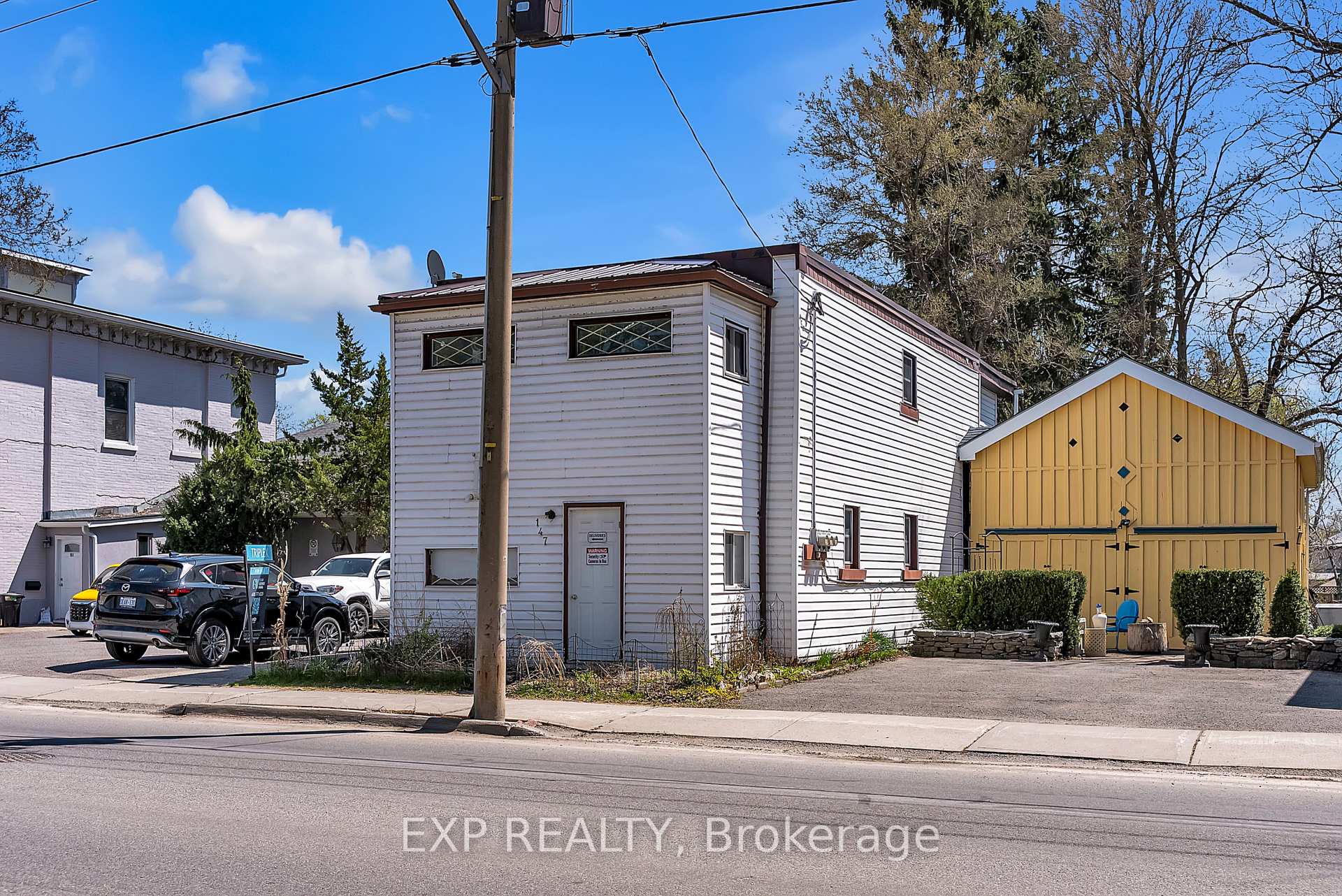 Photo 3 of 147 Victoria Avenue, Belleville, Belleville Ward — HOMEH