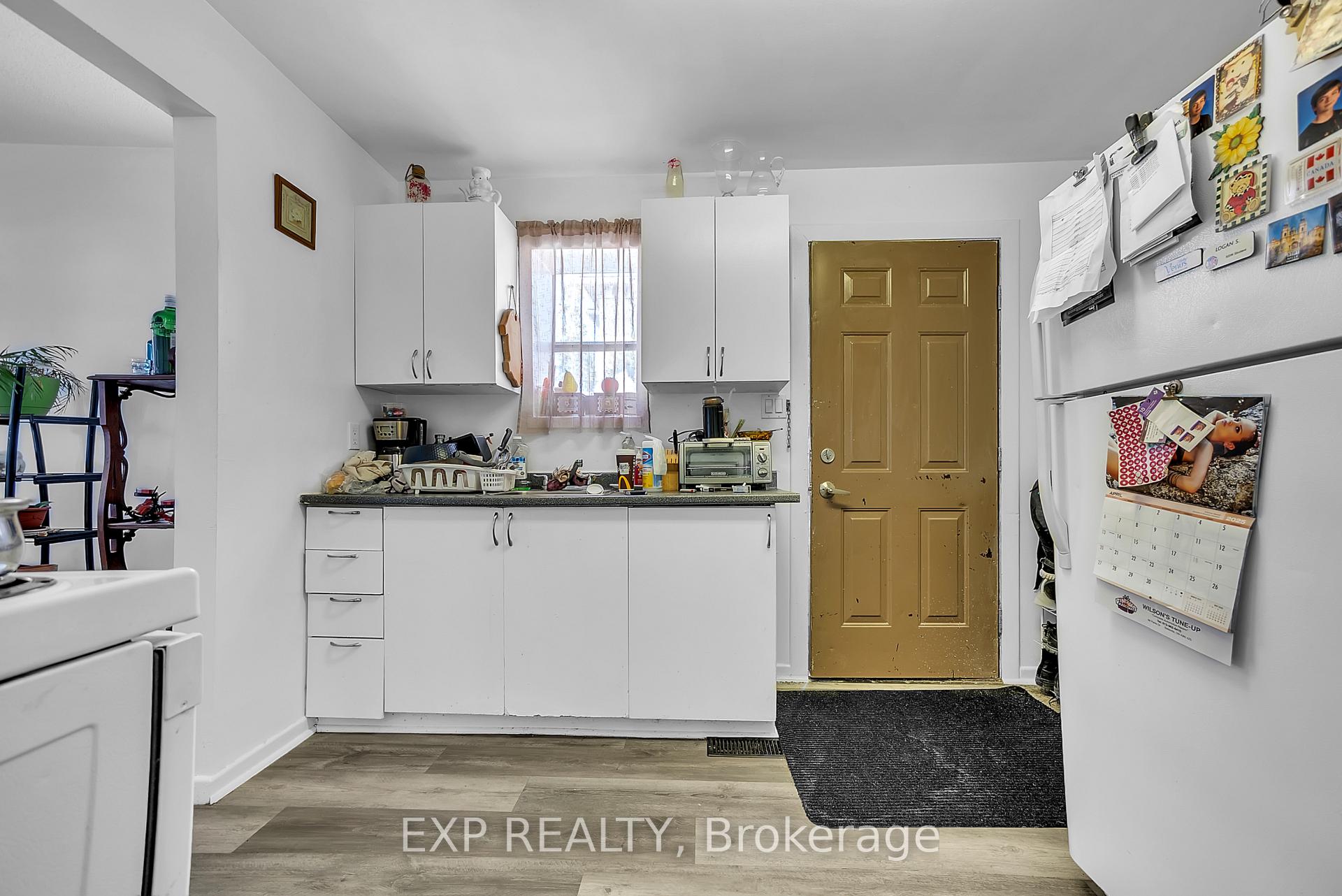 Photo 12 of 147 Victoria Avenue, Belleville, Belleville Ward — HOMEH