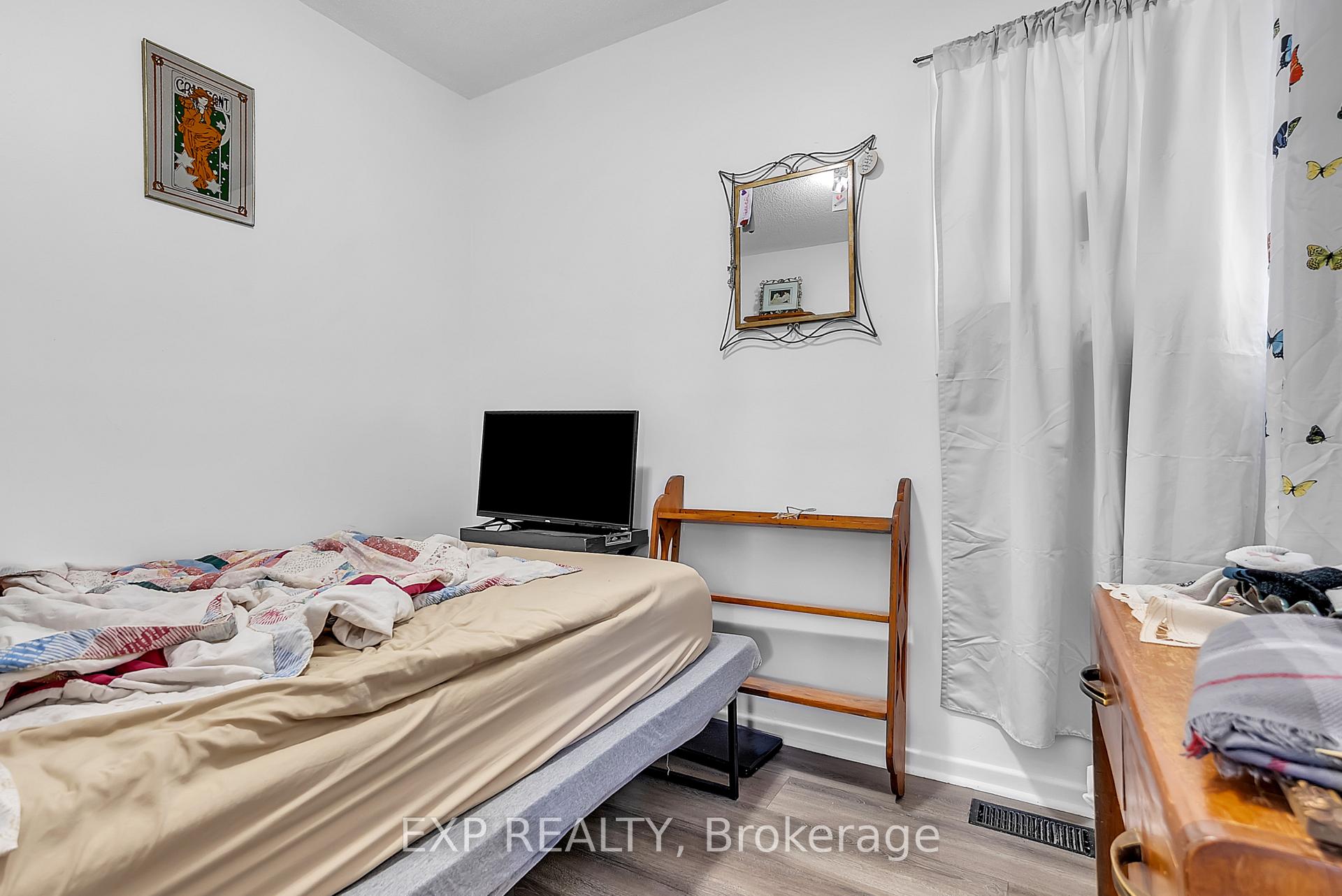 Photo 18 of 147 Victoria Avenue, Belleville, Belleville Ward — HOMEH