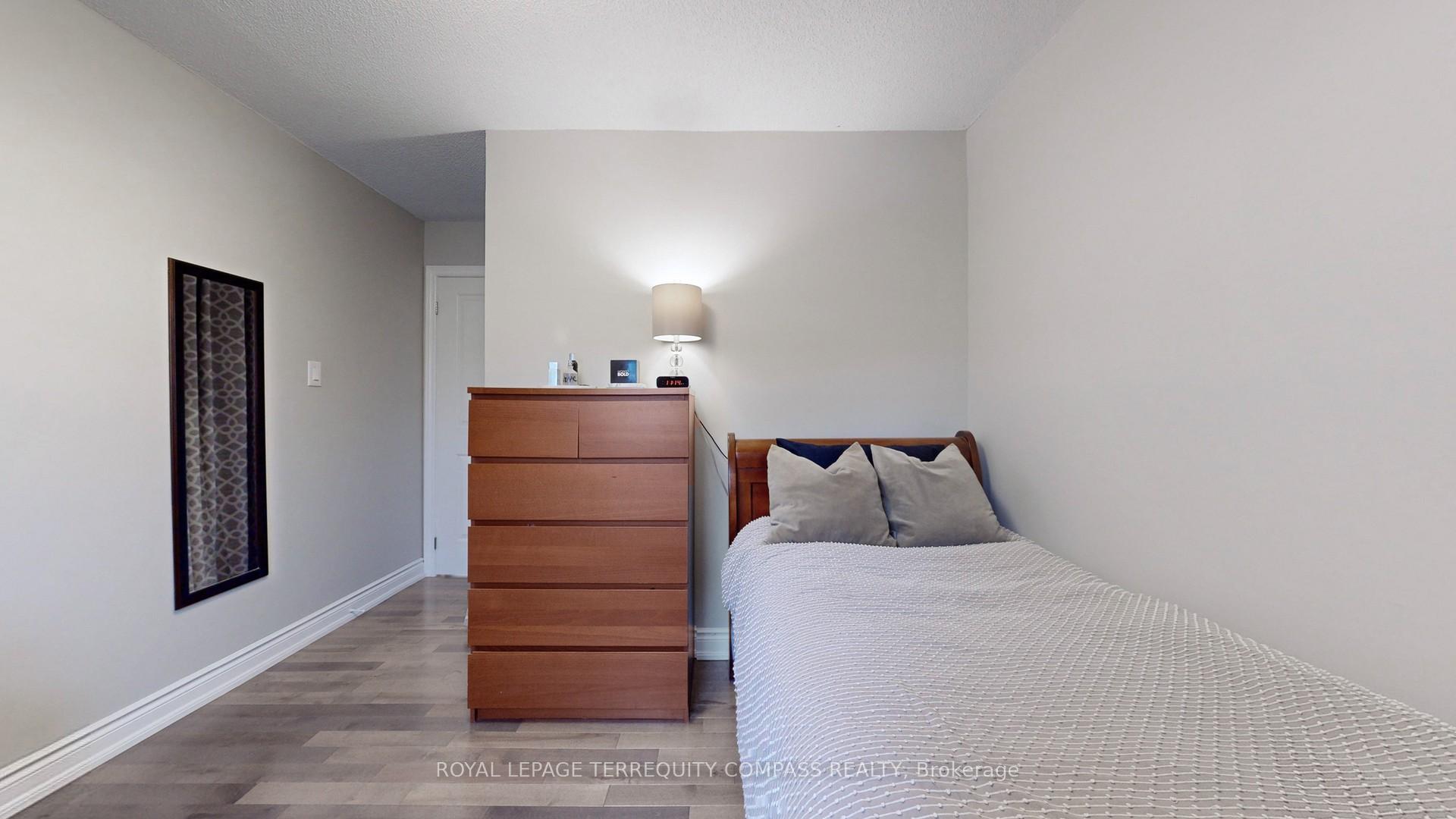 Photo 46 of 9912 Keele Street, Vaughan, Maple — HOMEH