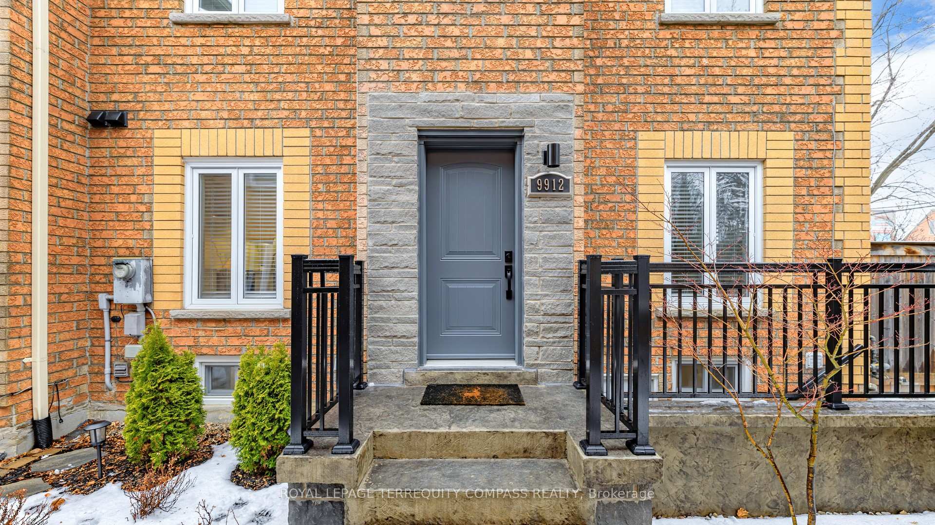 Photo 2 of 9912 Keele Street, Vaughan, Maple — HOMEH