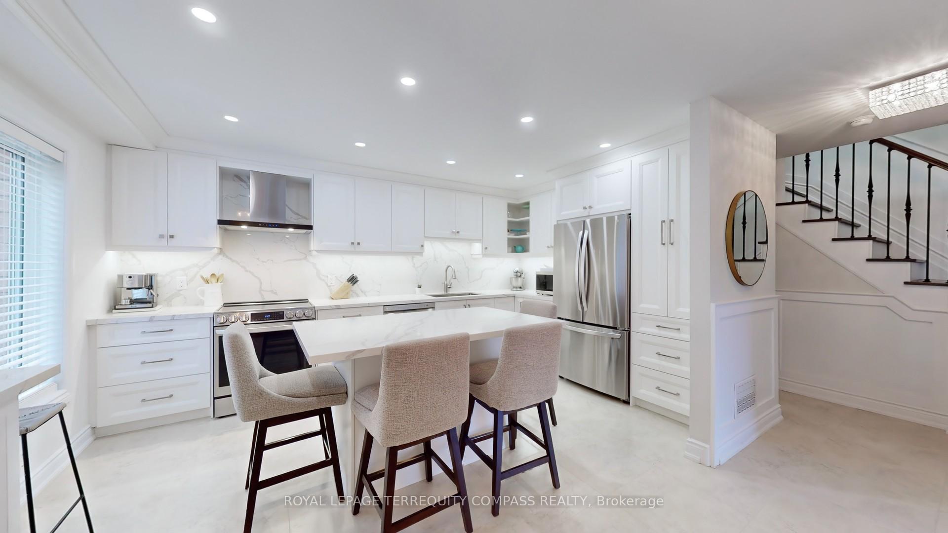 Photo 9 of 9912 Keele Street, Vaughan, Maple — HOMEH