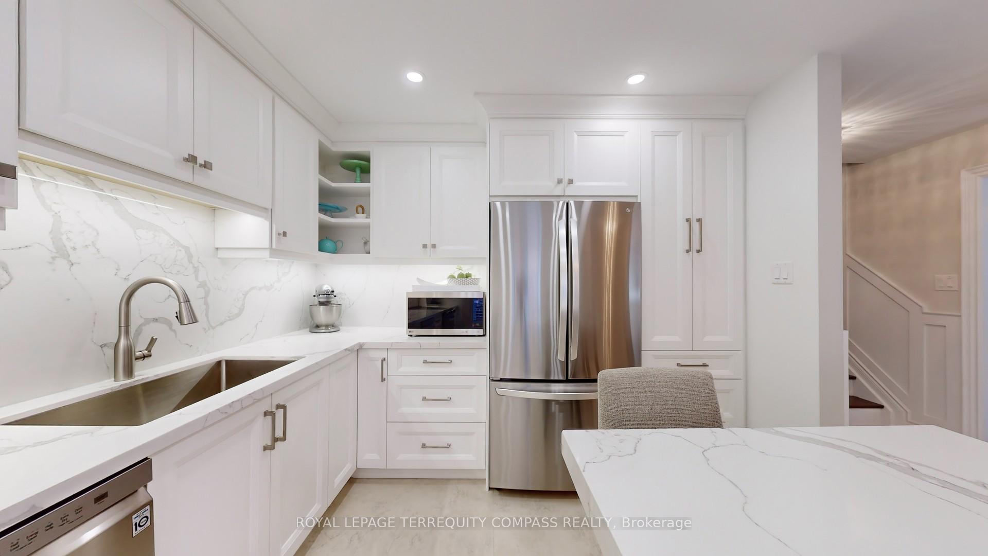 Photo 13 of 9912 Keele Street, Vaughan, Maple — HOMEH