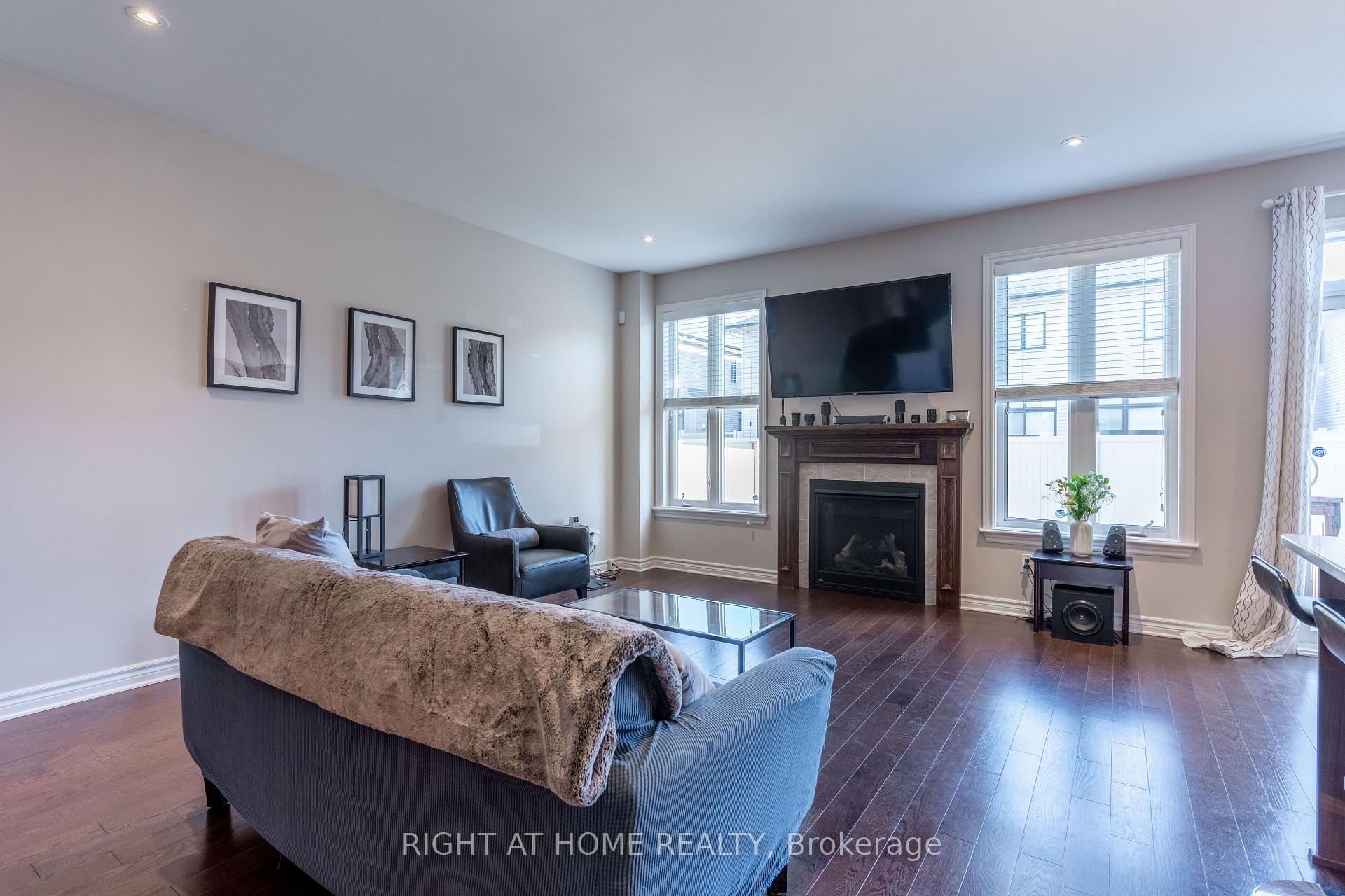 Photo 8 of 128 Cambie Road, Ottawa, Riverside South/Gloucester Glen — HOMEH