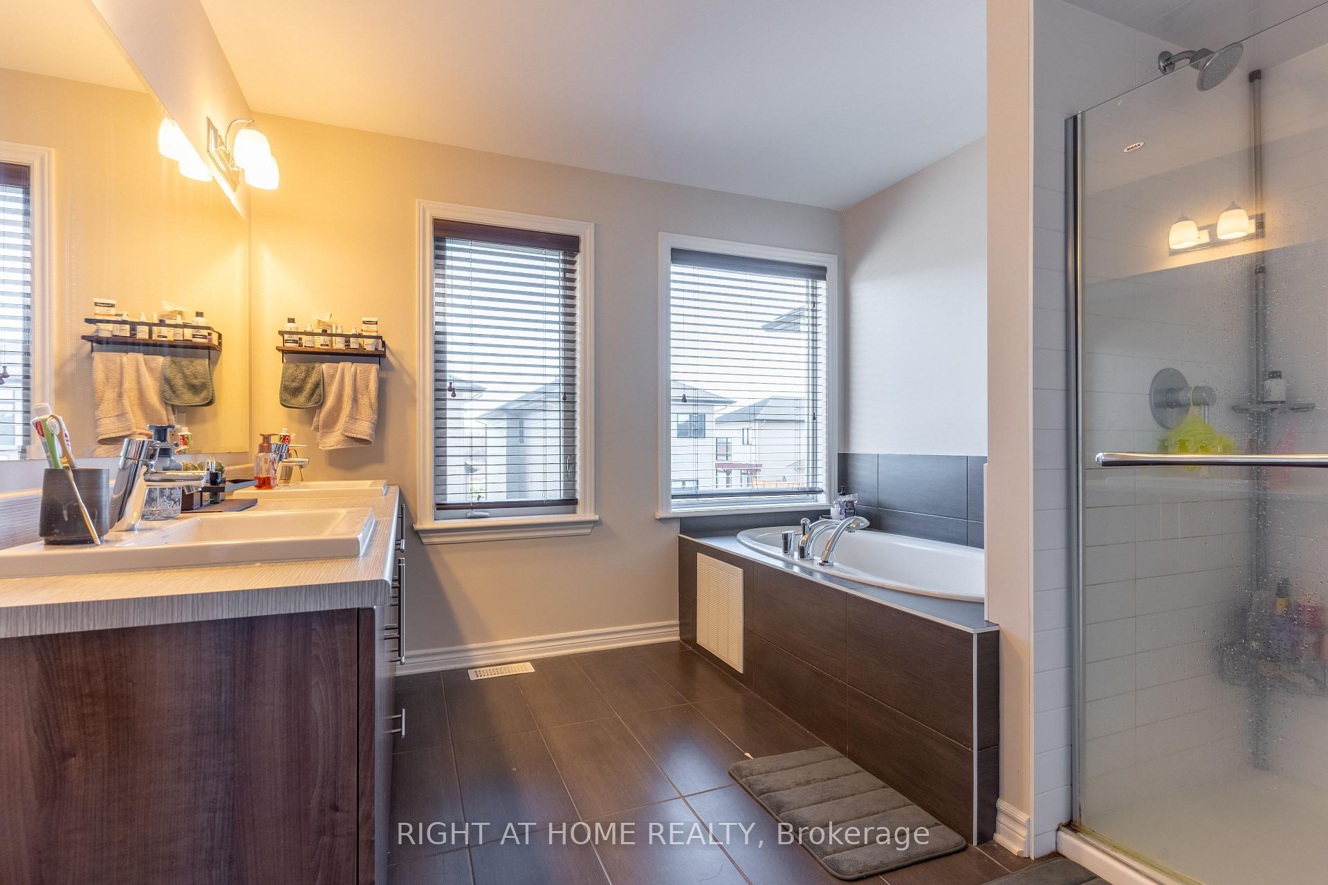 Photo 14 of 128 Cambie Road, Ottawa, Riverside South/Gloucester Glen — HOMEH