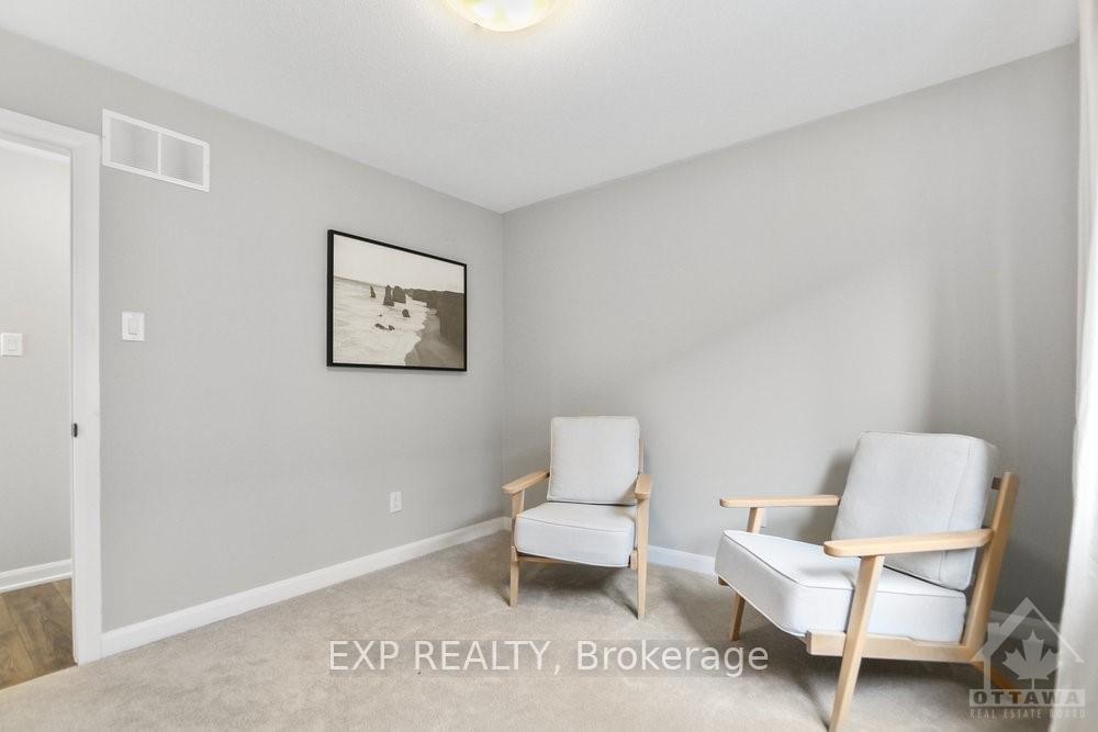 Photo 12 of 802 Cappamore Drive, Ottawa, Barrhaven - Half Moon Bay — HOMEH