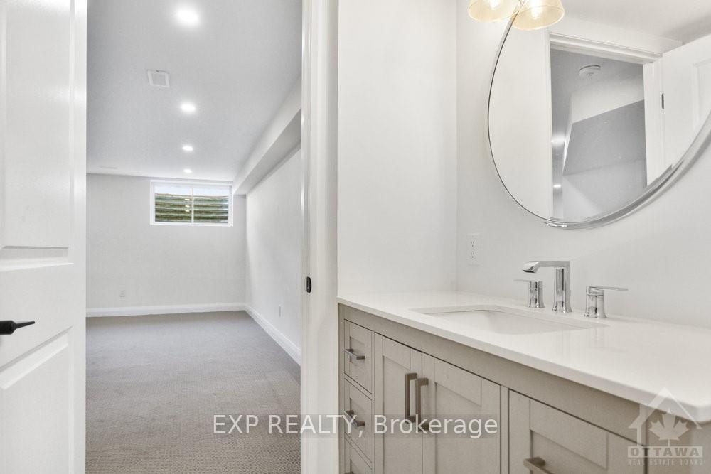 Photo 16 of 802 Cappamore Drive, Ottawa, Barrhaven - Half Moon Bay — HOMEH