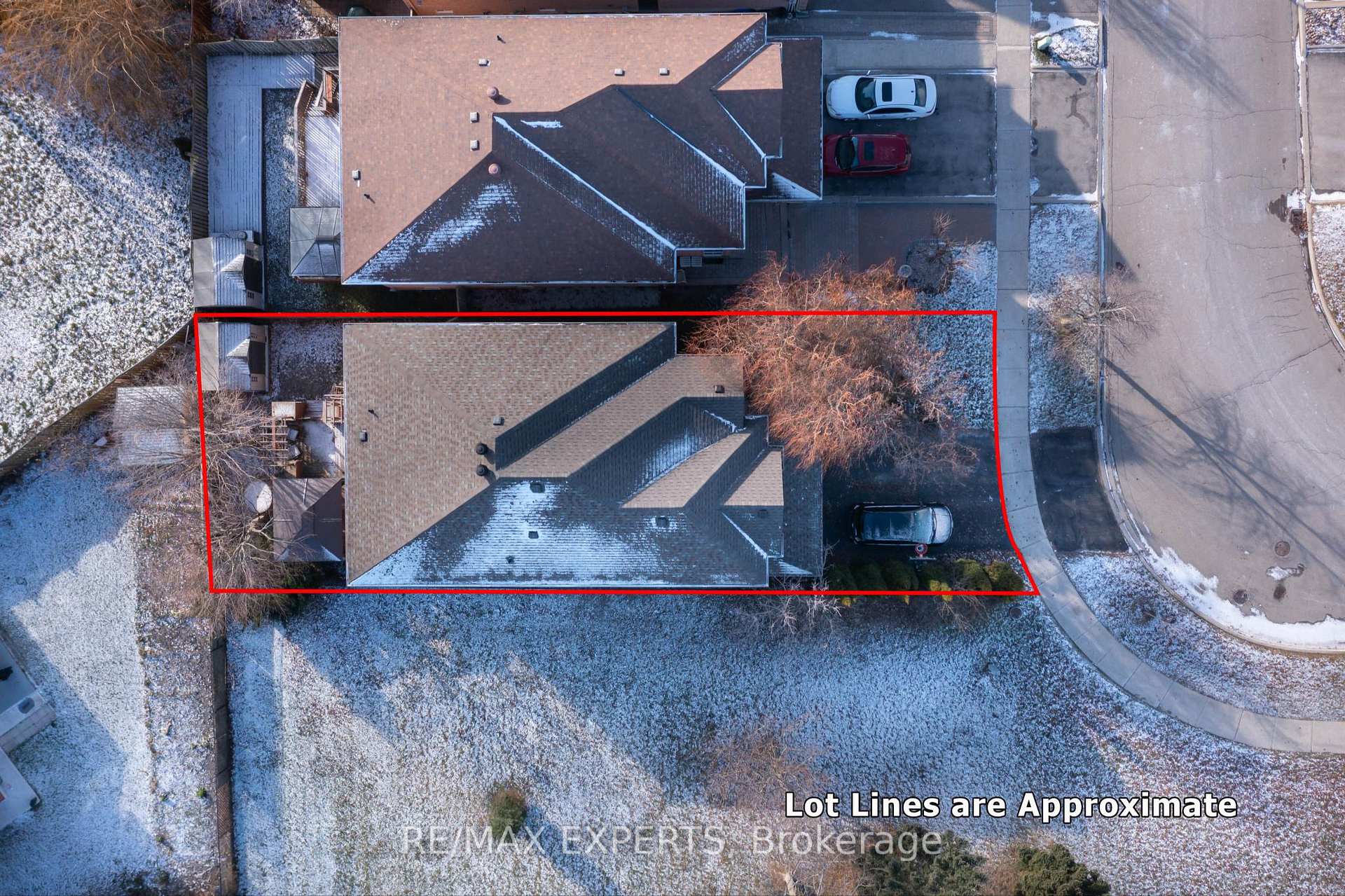 Photo 37 of 107 Princeton Gate, Vaughan, Maple — HOMEH