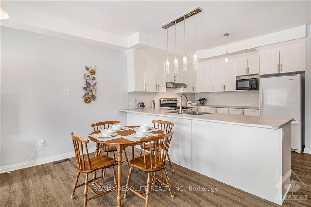 Photo 11 of 25 Mona Mcbride Drive, Arnprior — HOMEH