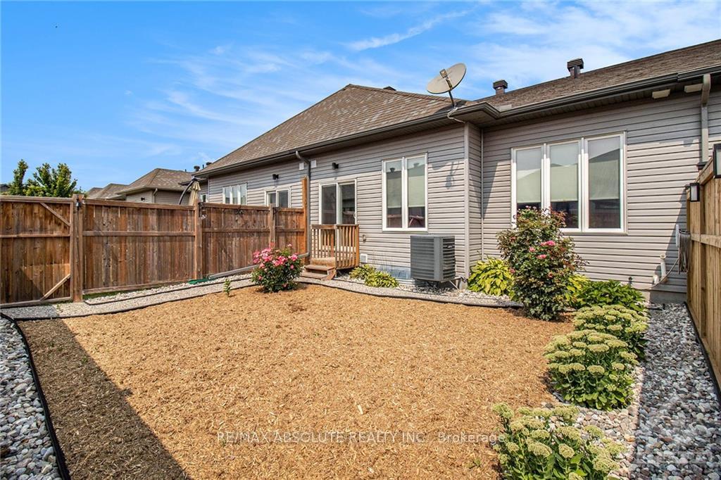 Photo 20 of 25 Mona Mcbride Drive, Arnprior — HOMEH