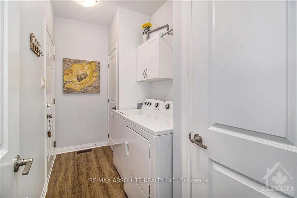 Photo 21 of 25 Mona Mcbride Drive, Arnprior — HOMEH
