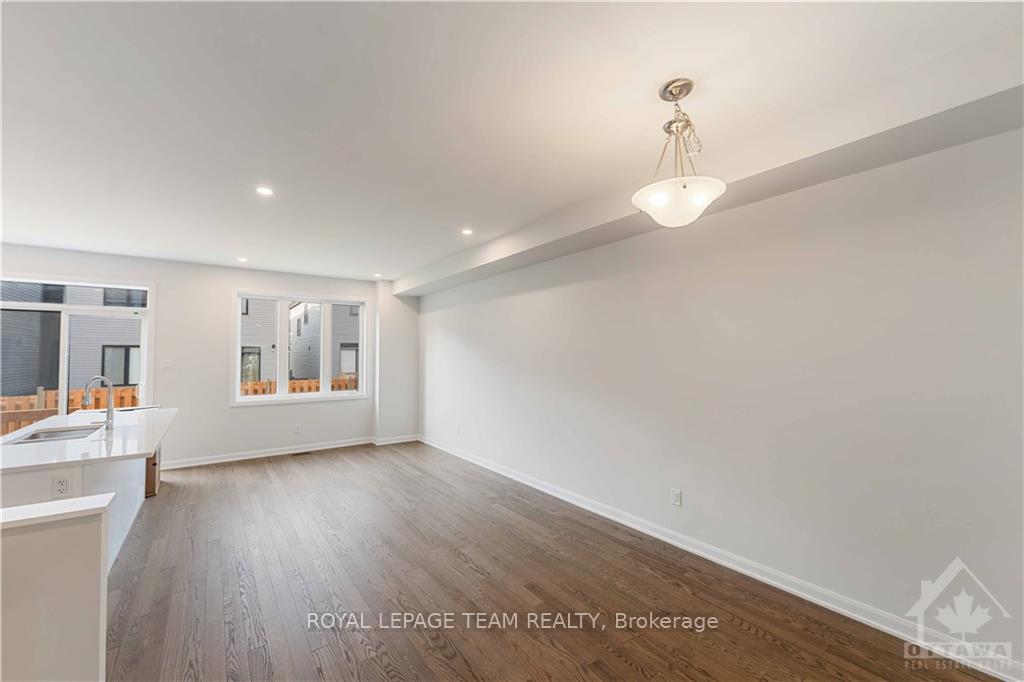 Photo 3 of 516 Bundoran Place, Ottawa, Barrhaven - Half Moon Bay — HOMEH