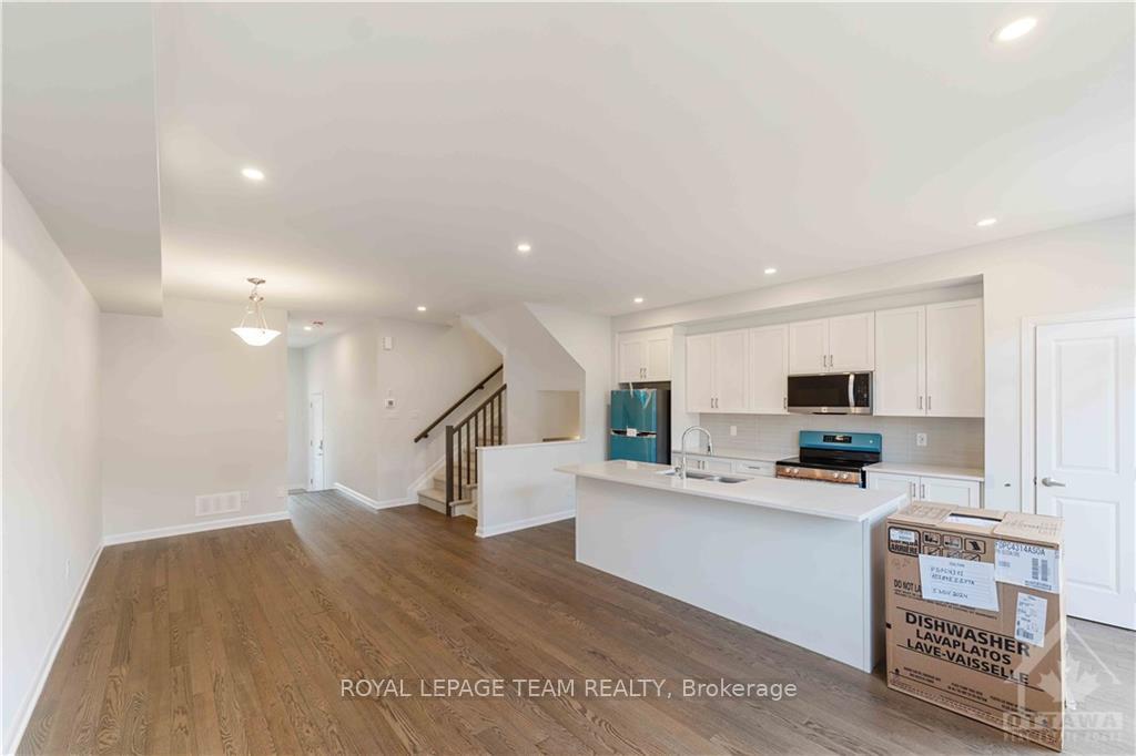 Photo 7 of 516 Bundoran Place, Ottawa, Barrhaven - Half Moon Bay — HOMEH