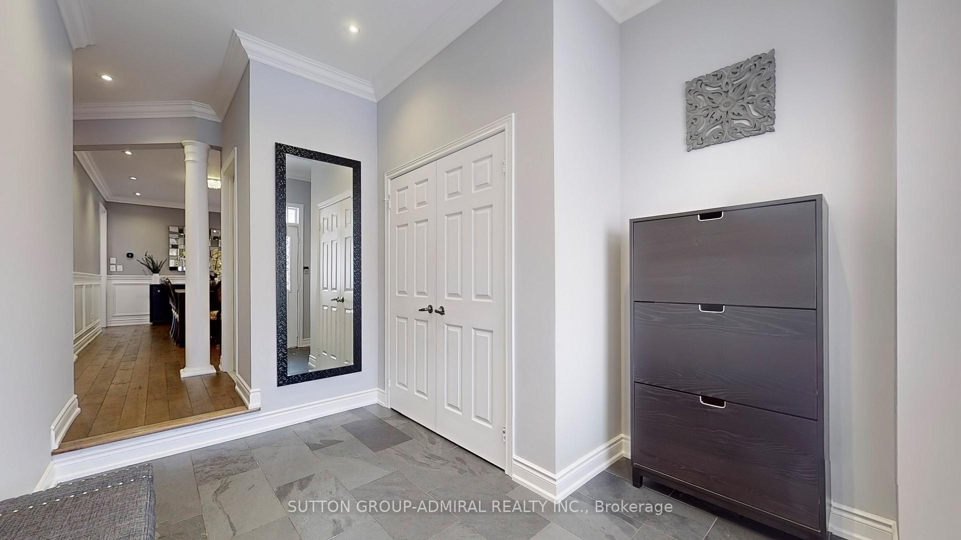 Photo 2 of 30 White Spruce Crescent, Vaughan, Patterson — HOMEH
