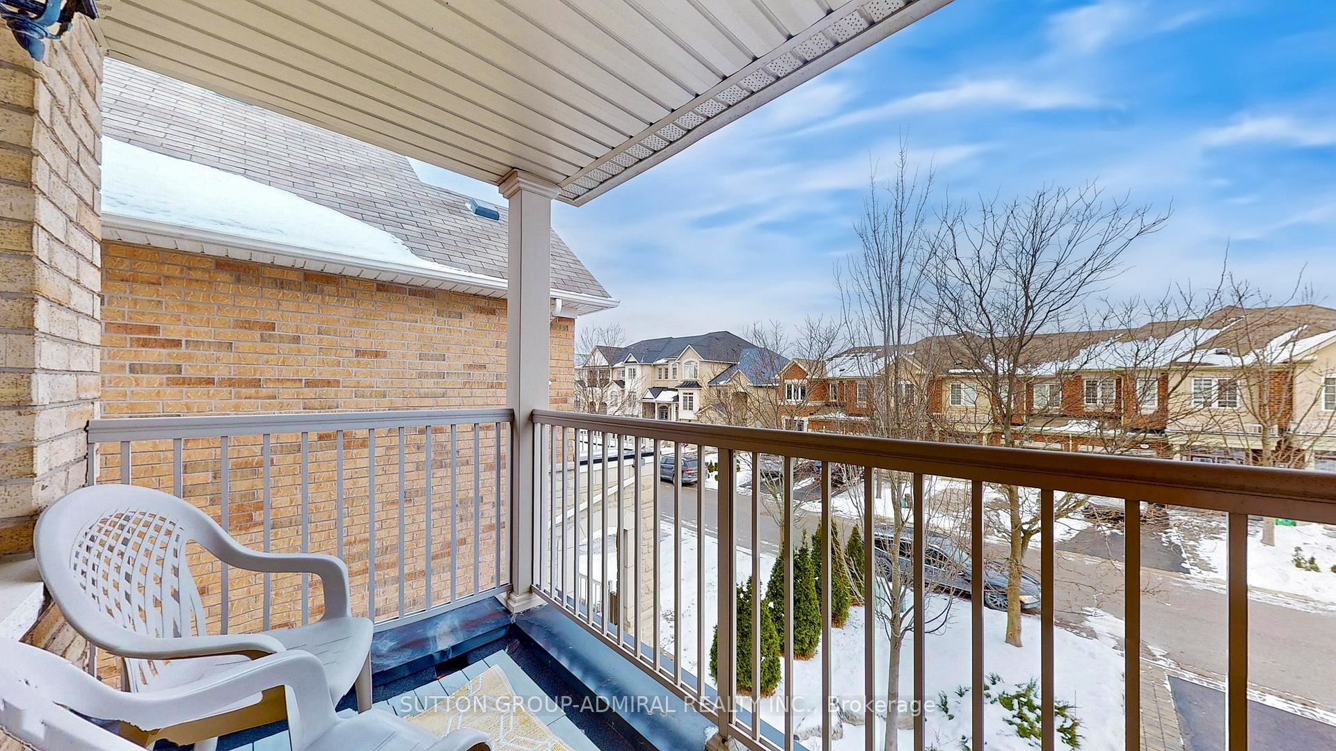 Photo 29 of 30 White Spruce Crescent, Vaughan, Patterson — HOMEH