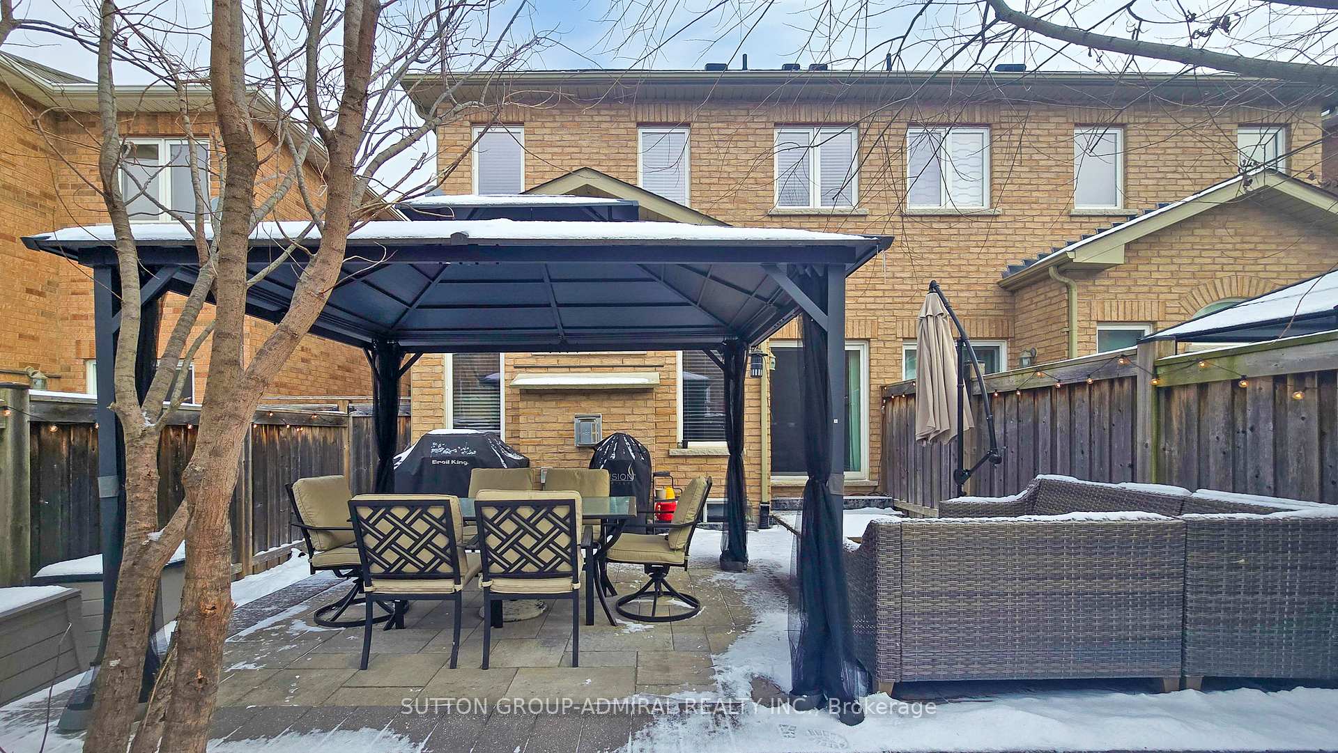 Photo 40 of 30 White Spruce Crescent, Vaughan, Patterson — HOMEH