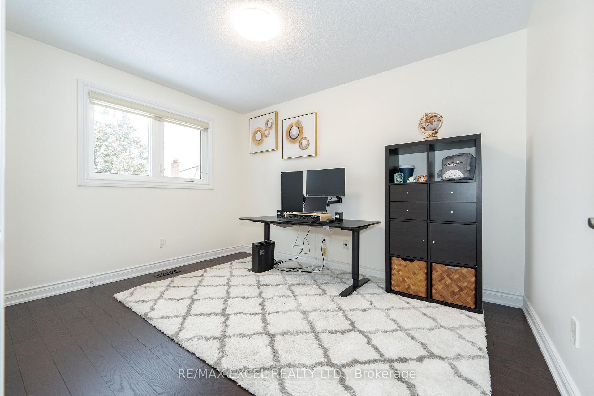 Photo 26 of 19 Spring Town Road, Vaughan, East Woodbridge — HOMEH