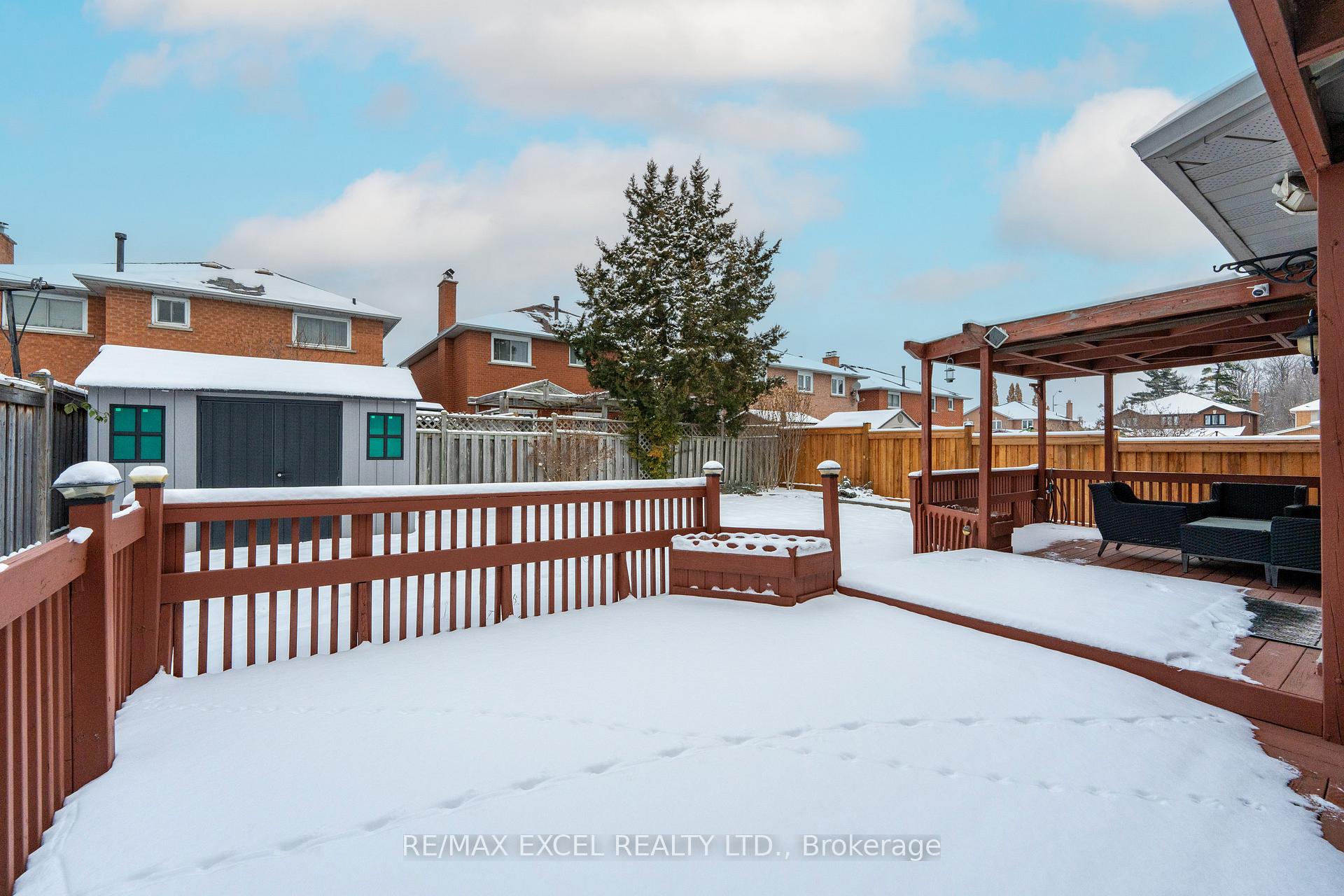Photo 37 of 19 Spring Town Road, Vaughan, East Woodbridge — HOMEH