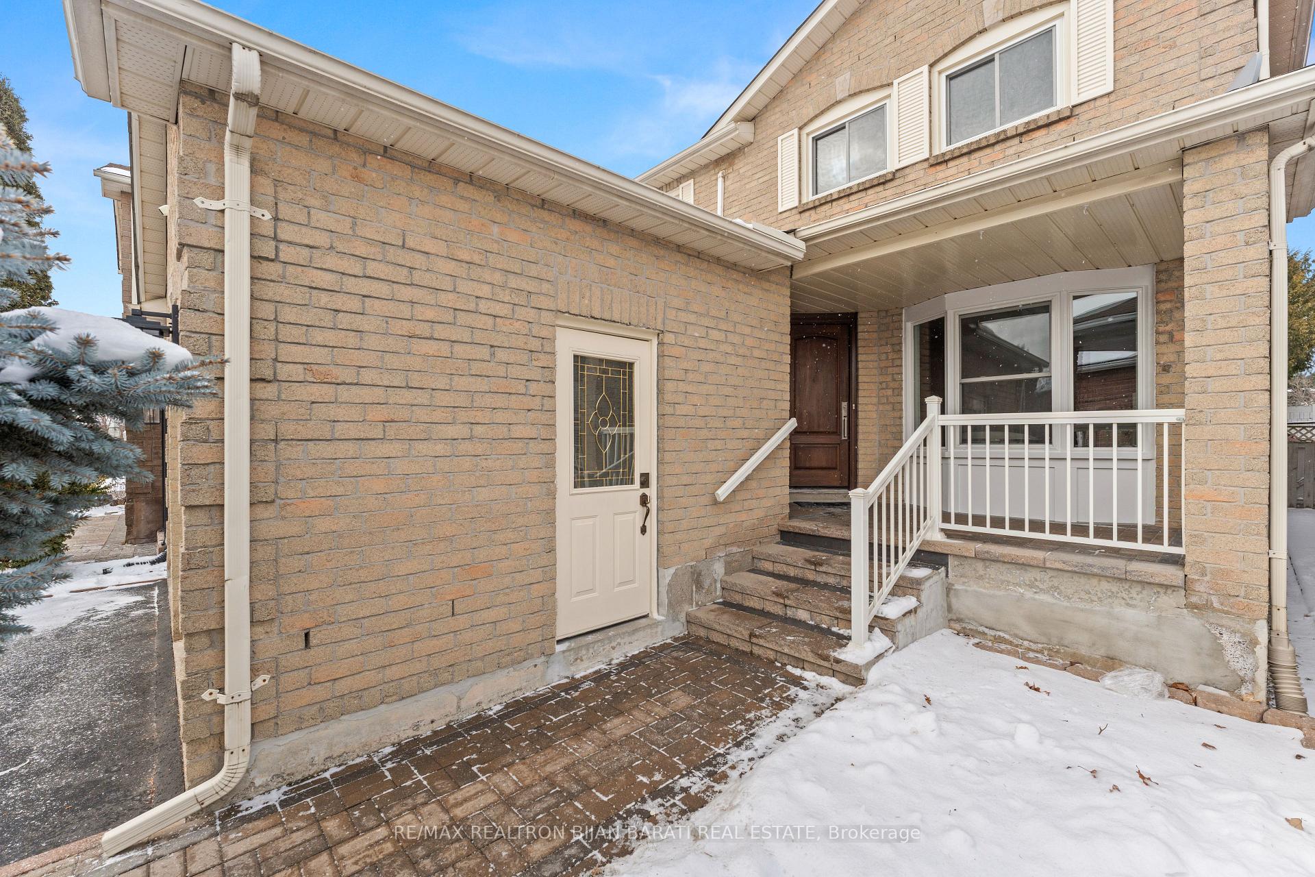Photo 2 of 59 Croteau Crescent, Vaughan, Crestwood-Springfarm-Yorkhill — HOMEH