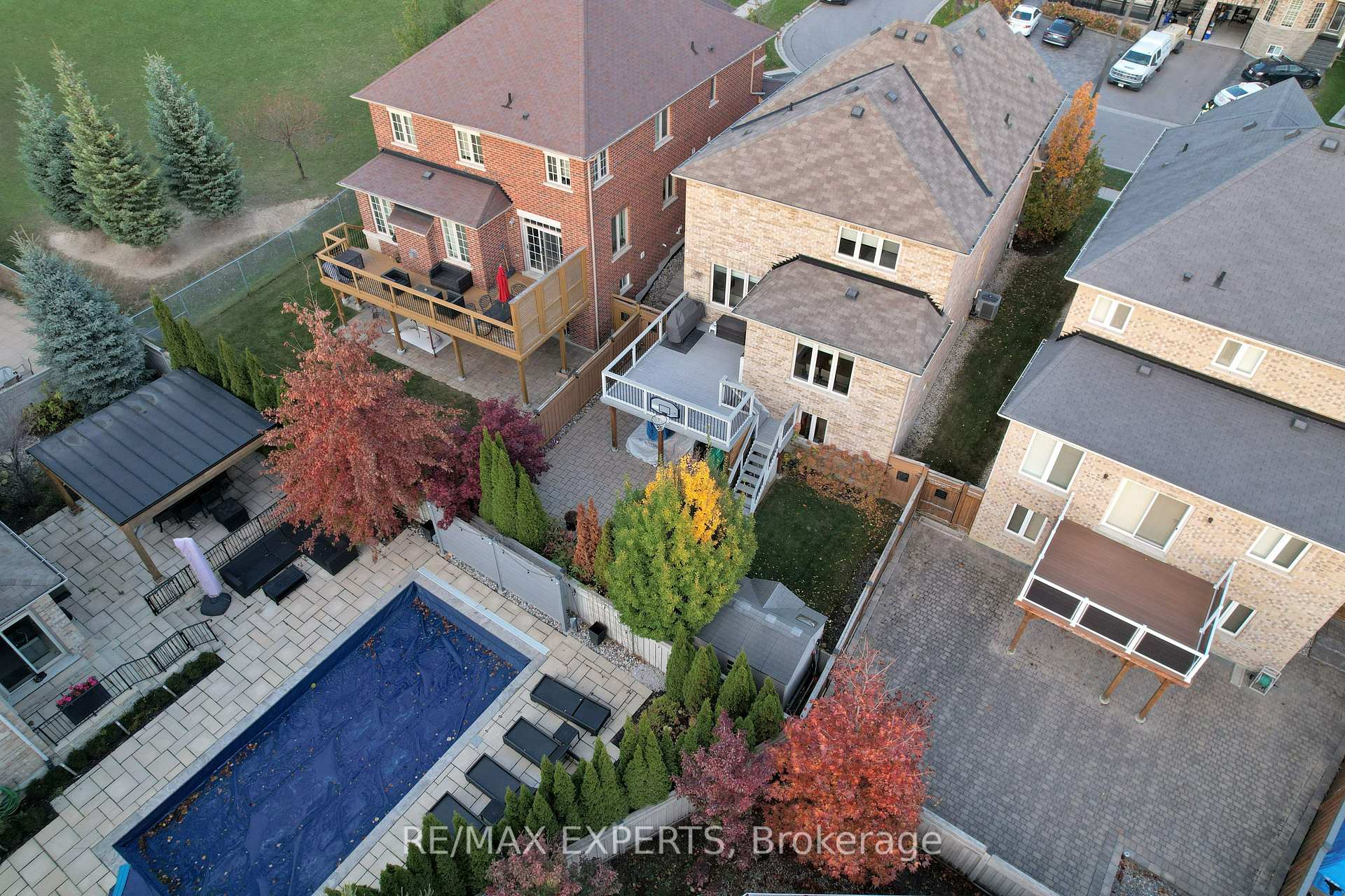 Photo 5 of 32 Corso Garibaldi Road, Vaughan, Vellore Village — HOMEH