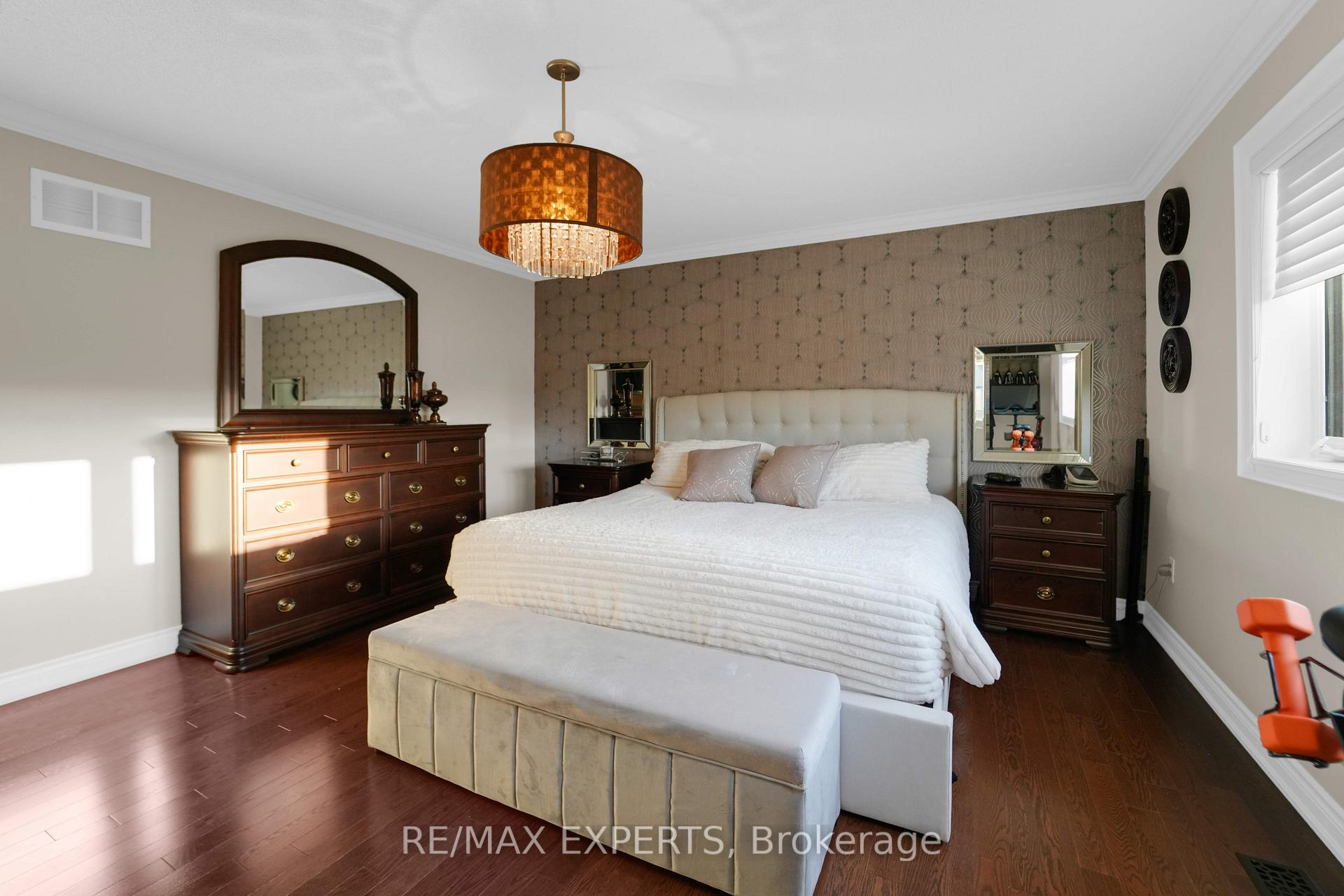 Photo 20 of 32 Corso Garibaldi Road, Vaughan, Vellore Village — HOMEH
