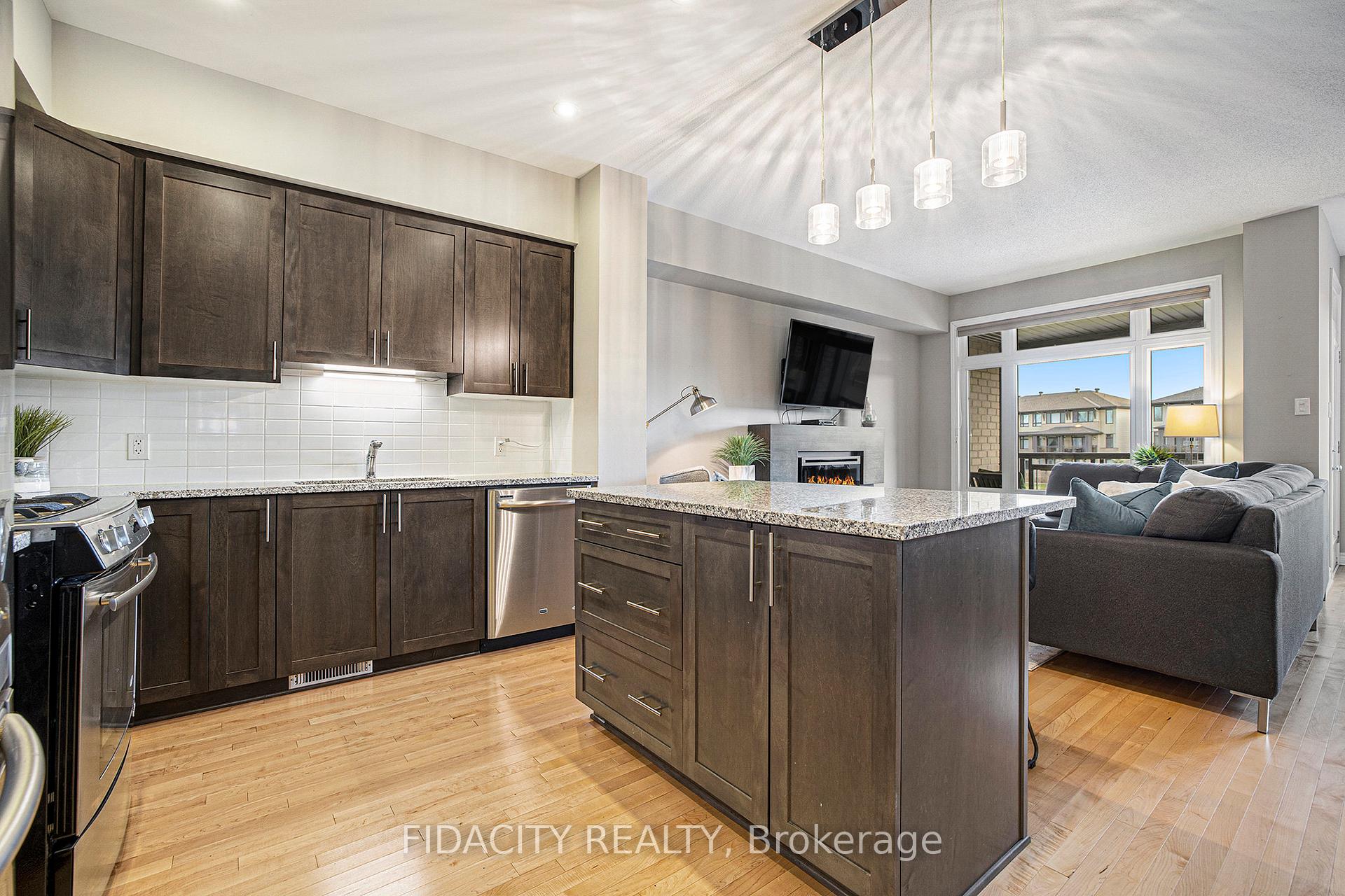 Photo 8 of 248 Leather Leaf Terrace, Ottawa, Barrhaven - Longfields — HOMEH