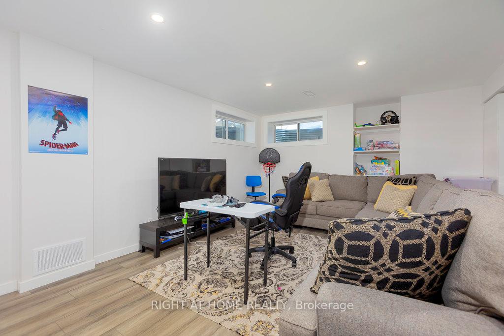Photo 42 of 4511 Kelly Farm Drive, Ottawa, Blossom Park/Kemp Park/Findlay Creek — HOMEH