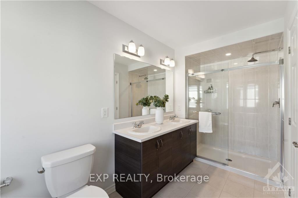 Photo 10 of 777 Logperch Circle, Ottawa, Barrhaven - Half Moon Bay — HOMEH