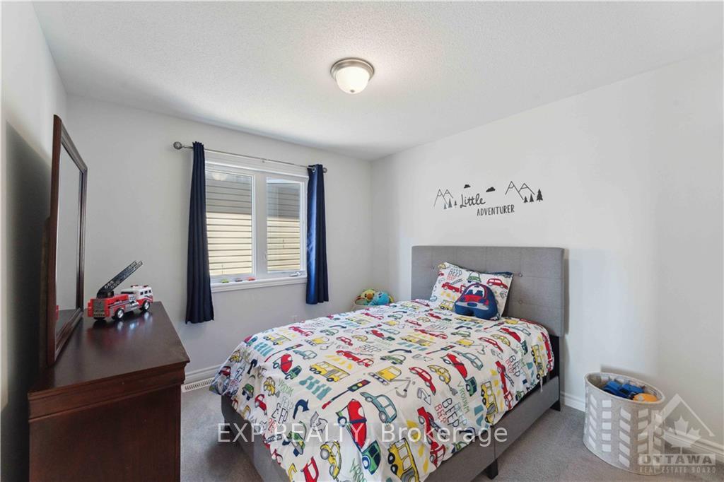 Photo 12 of 777 Logperch Circle, Ottawa, Barrhaven - Half Moon Bay — HOMEH
