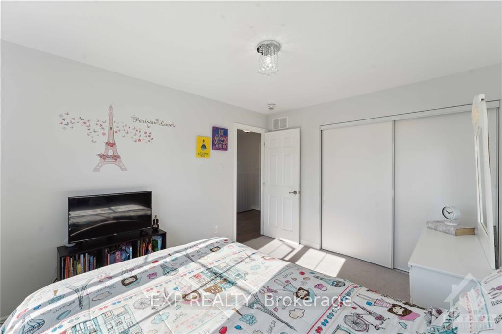Photo 16 of 777 Logperch Circle, Ottawa, Barrhaven - Half Moon Bay — HOMEH