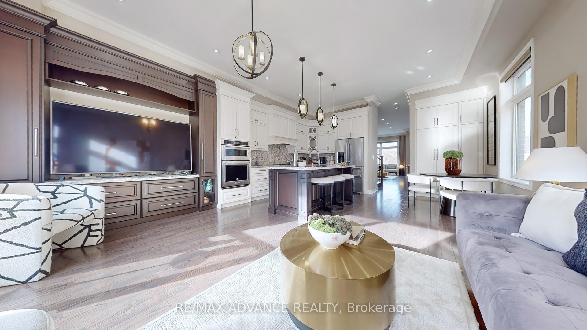 Photo 11 of 75 Lebovic Campus Drive, Vaughan, Patterson — HOMEH