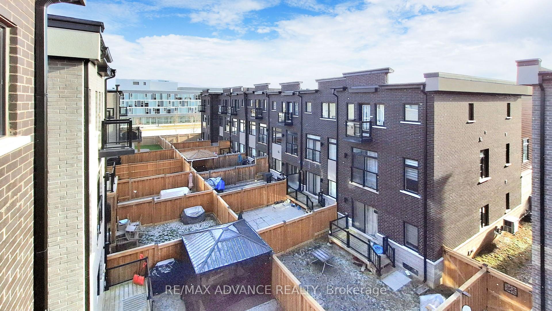 Photo 35 of 75 Lebovic Campus Drive, Vaughan, Patterson — HOMEH