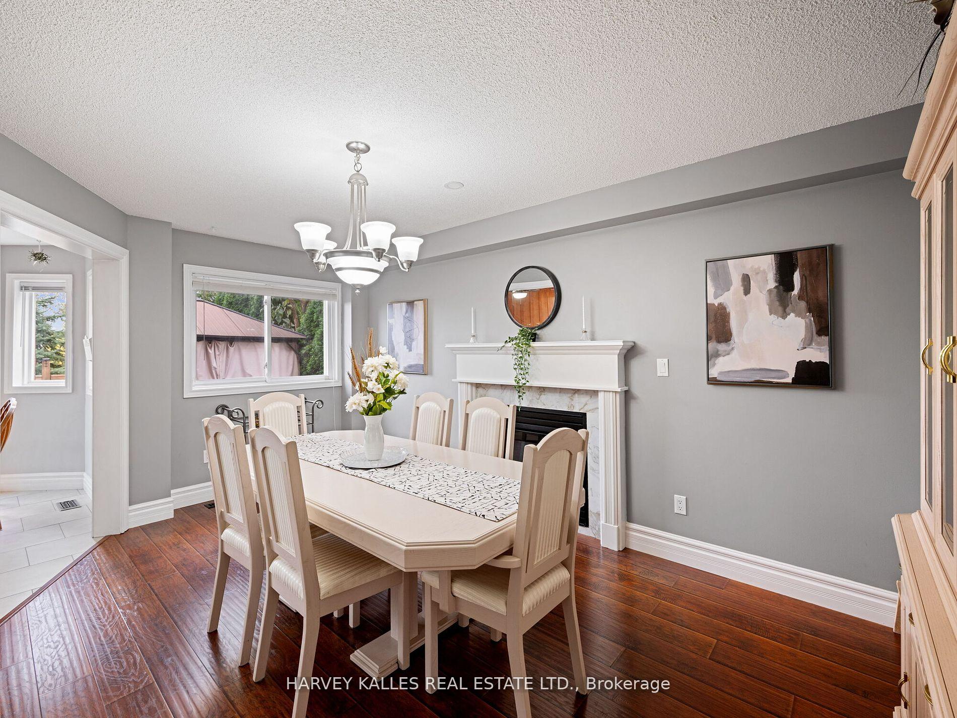 Photo 9 of 146 Veneto Drive, Vaughan, Vaughan Grove — HOMEH
