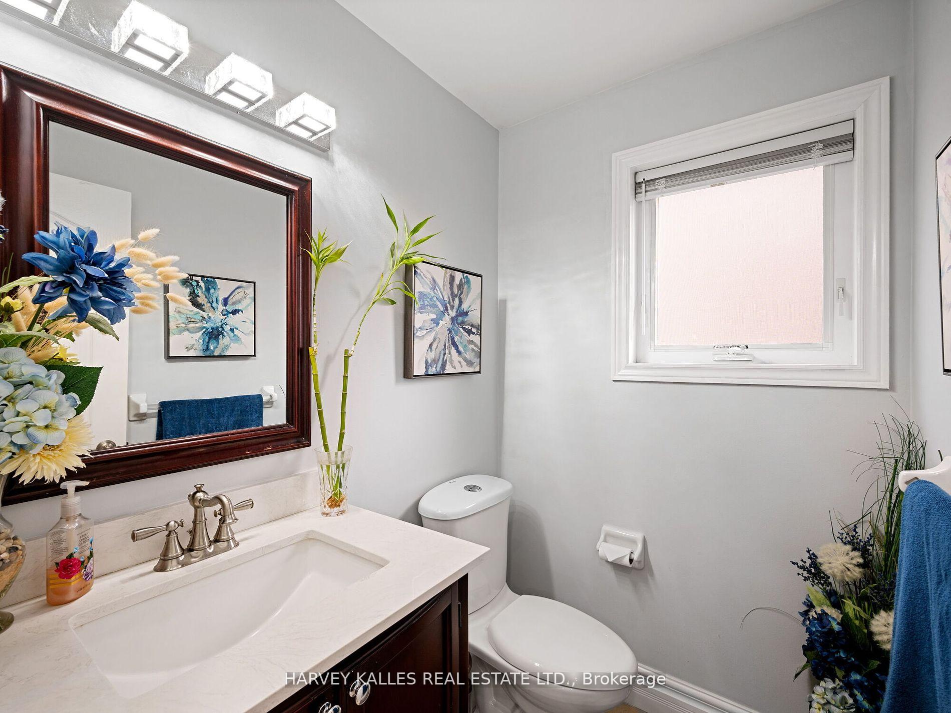 Photo 16 of 146 Veneto Drive, Vaughan, Vaughan Grove — HOMEH