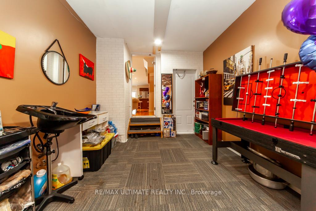 Photo 14 of 58 Coranto Way, Vaughan, Vellore Village — HOMEH