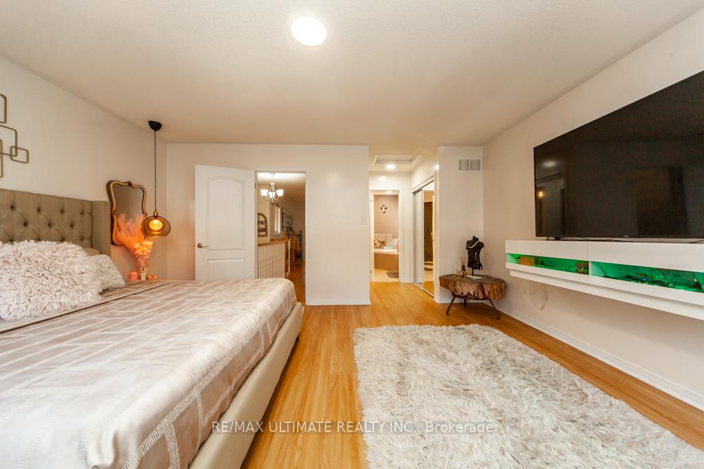 Photo 20 of 58 Coranto Way, Vaughan, Vellore Village — HOMEH