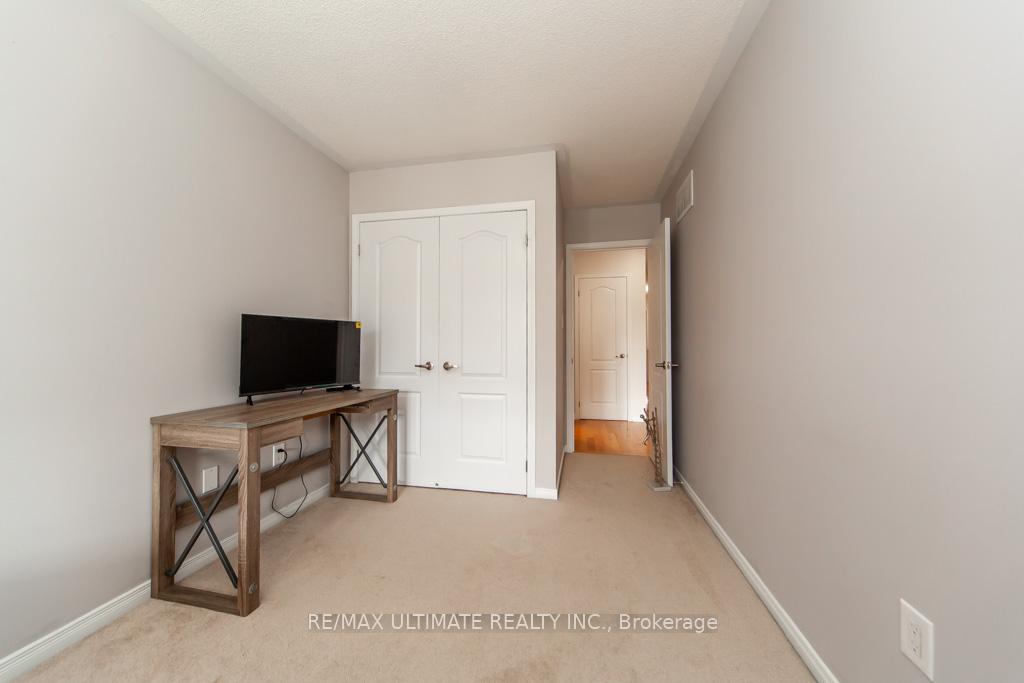 Photo 26 of 58 Coranto Way, Vaughan, Vellore Village — HOMEH