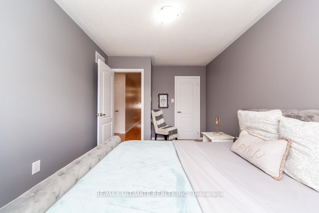 Photo 29 of 58 Coranto Way, Vaughan, Vellore Village — HOMEH
