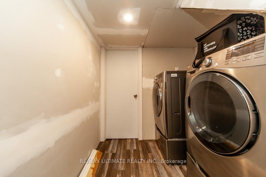 Photo 32 of 58 Coranto Way, Vaughan, Vellore Village — HOMEH