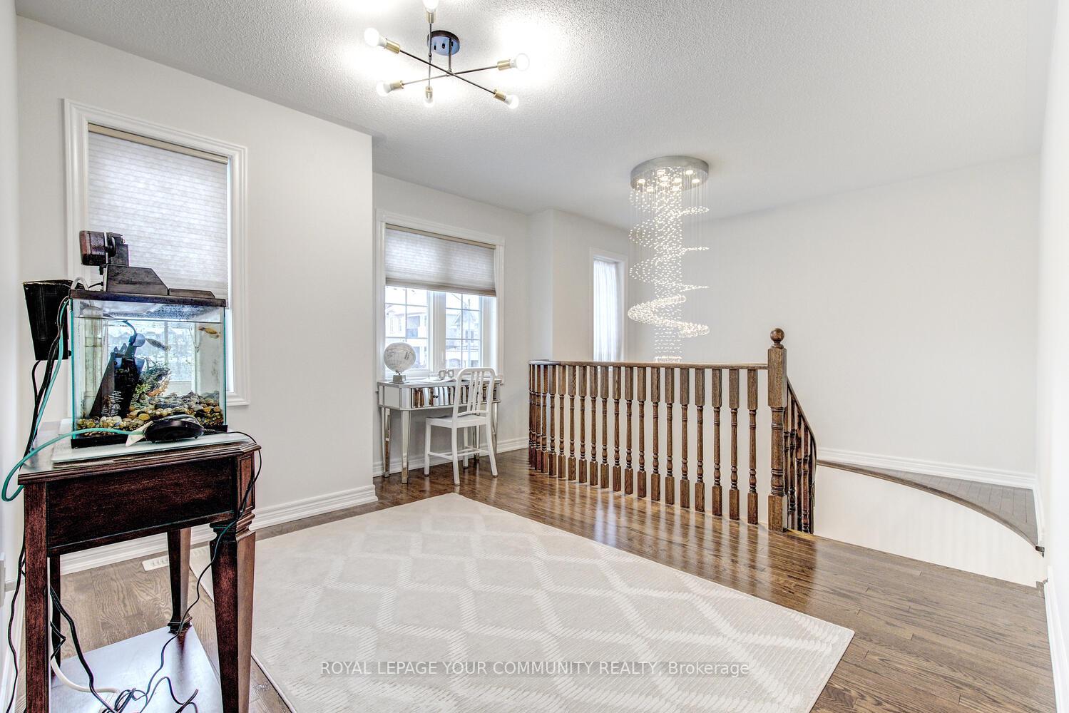Photo 21 of 62 Edison Place, Vaughan, Patterson — HOMEH