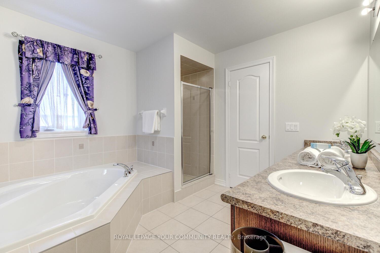 Photo 24 of 62 Edison Place, Vaughan, Patterson — HOMEH