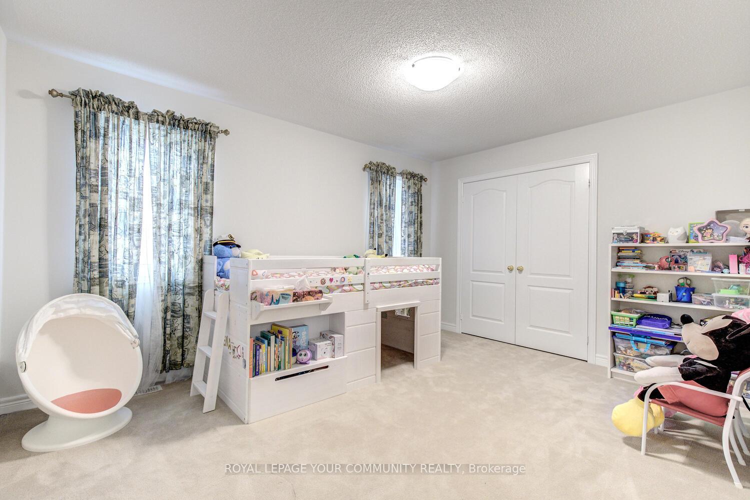 Photo 27 of 62 Edison Place, Vaughan, Patterson — HOMEH