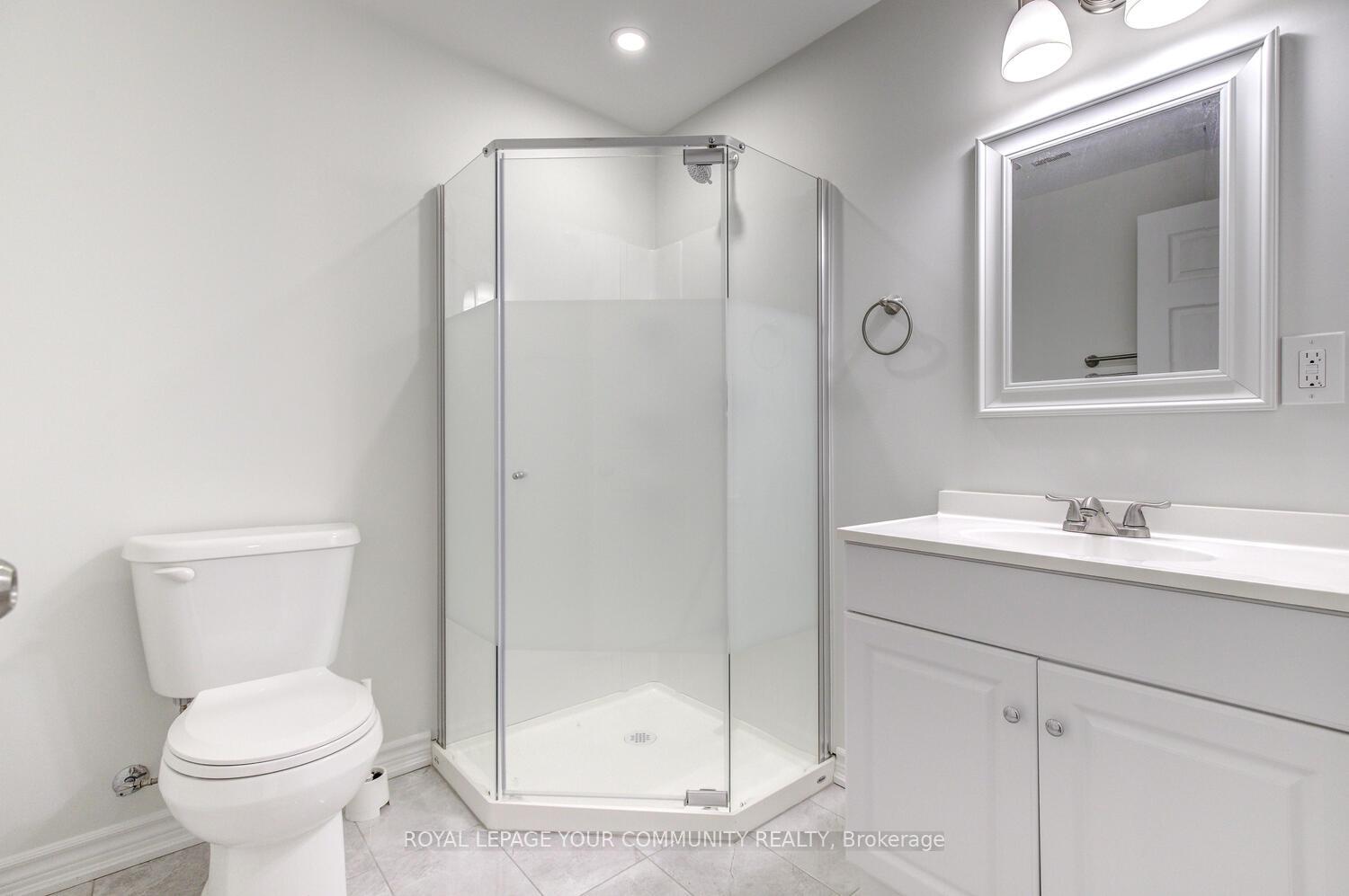 Photo 34 of 62 Edison Place, Vaughan, Patterson — HOMEH
