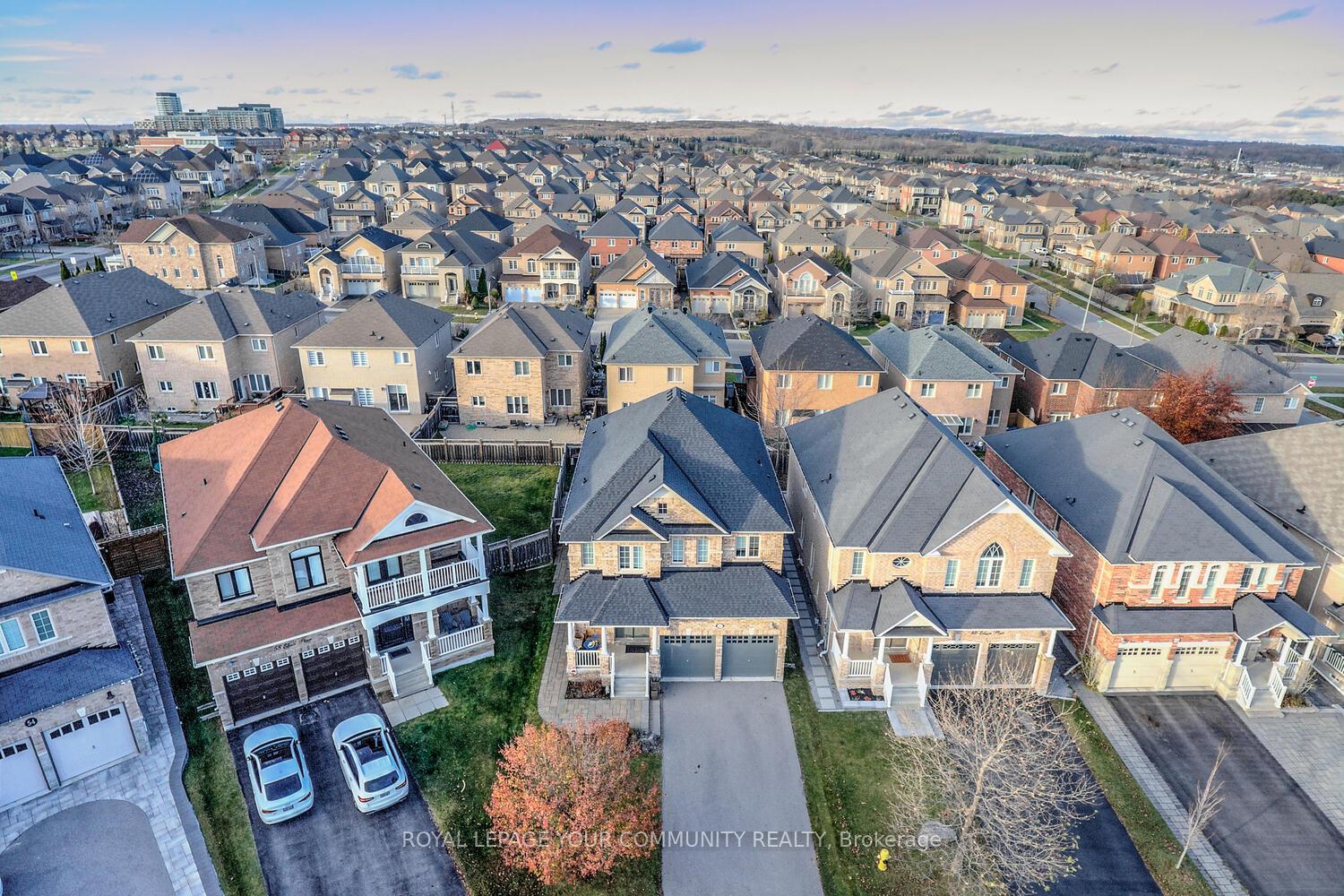 Photo 59 of 62 Edison Place, Vaughan, Patterson — HOMEH