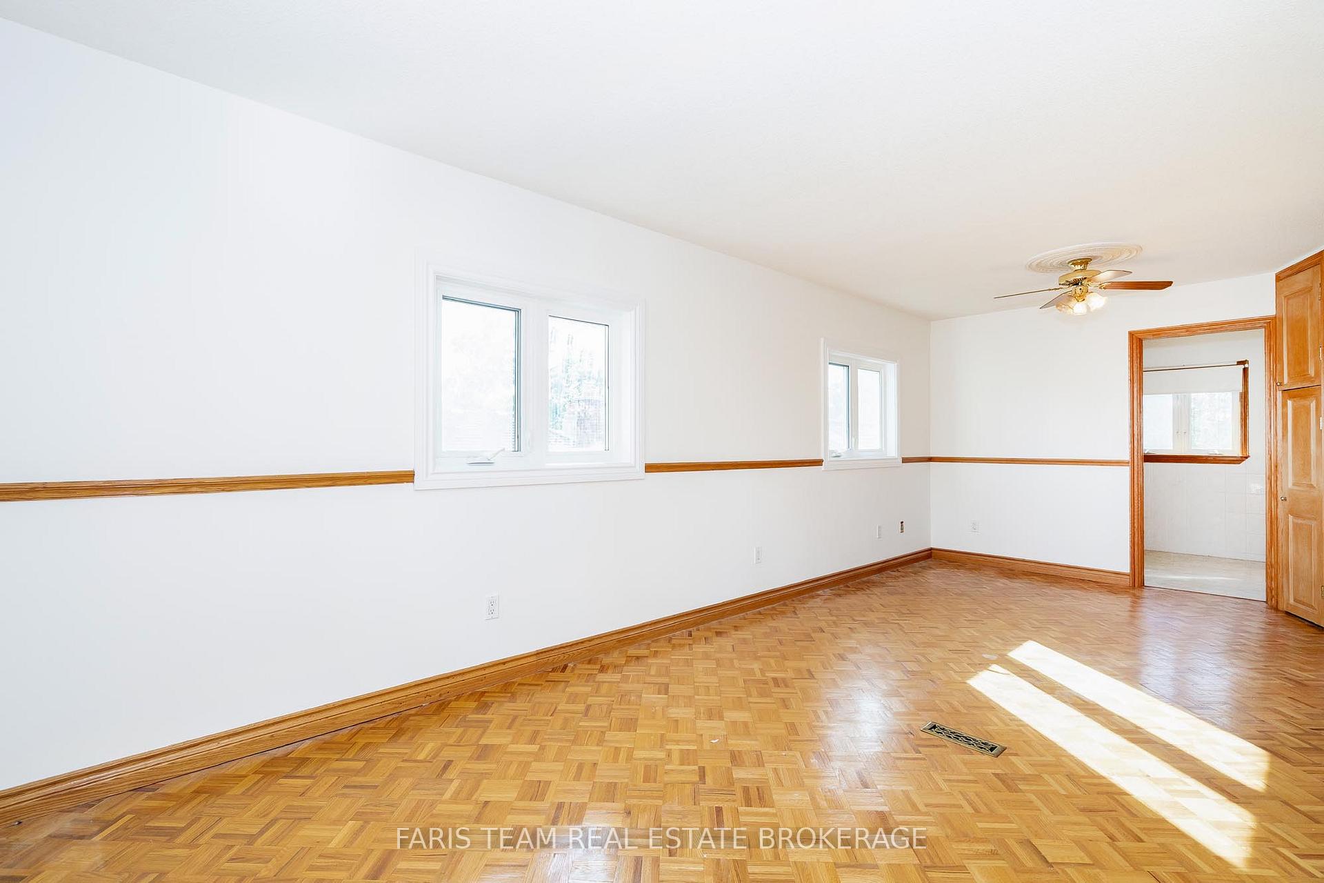 Photo 23 of 31 Napier Street, Barrie, Codrington — HOMEH
