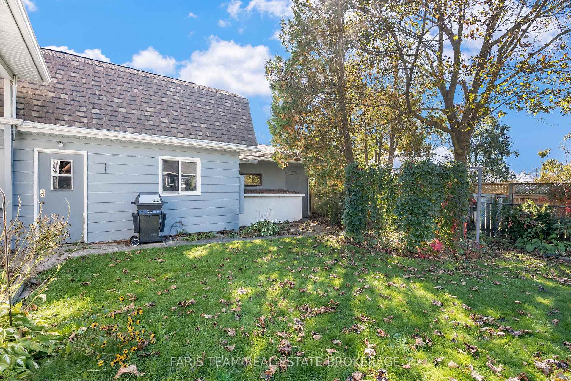 Photo 35 of 31 Napier Street, Barrie, Codrington — HOMEH