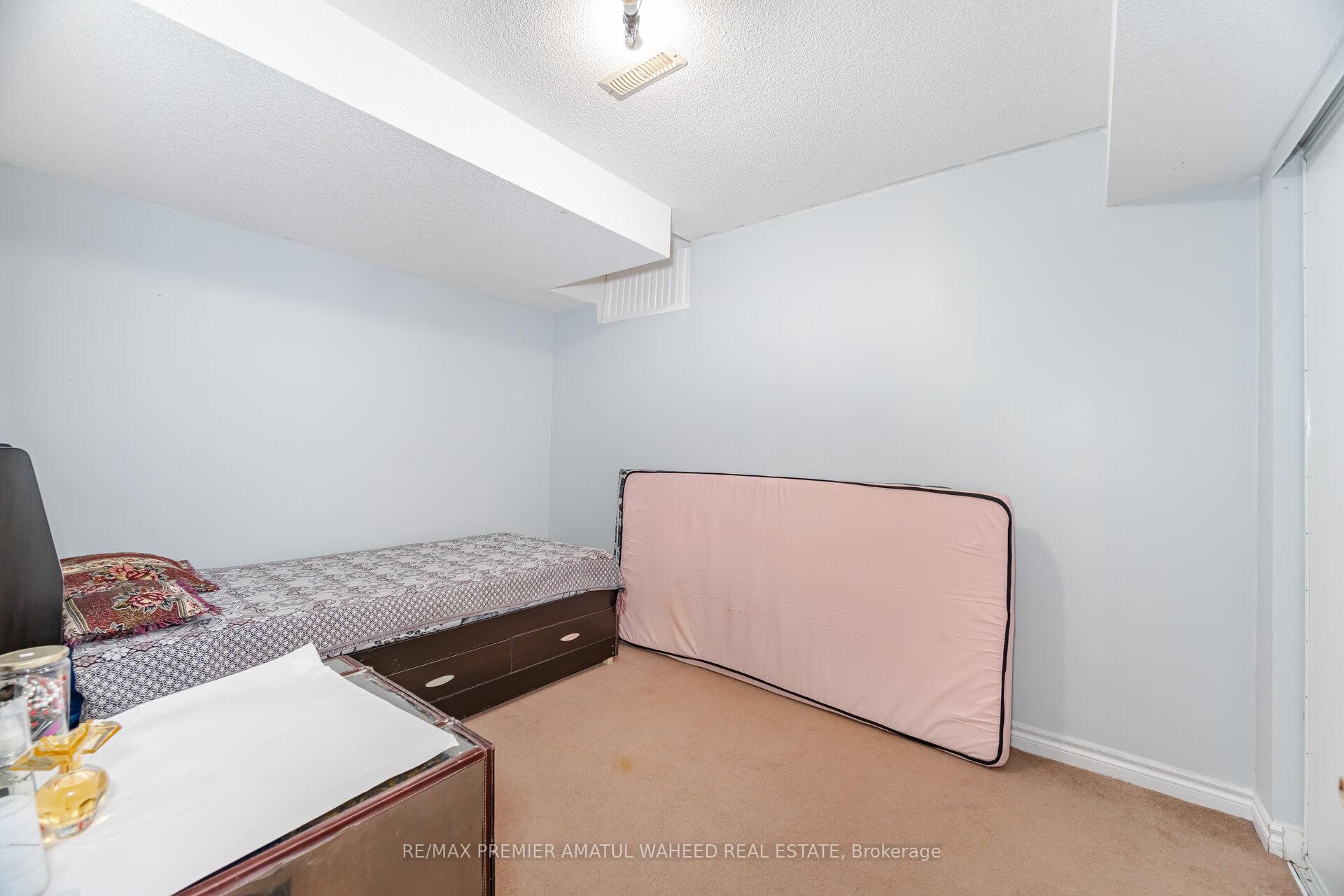 Photo 31 of 43 Windward Crescent, Vaughan, Vellore Village — HOMEH